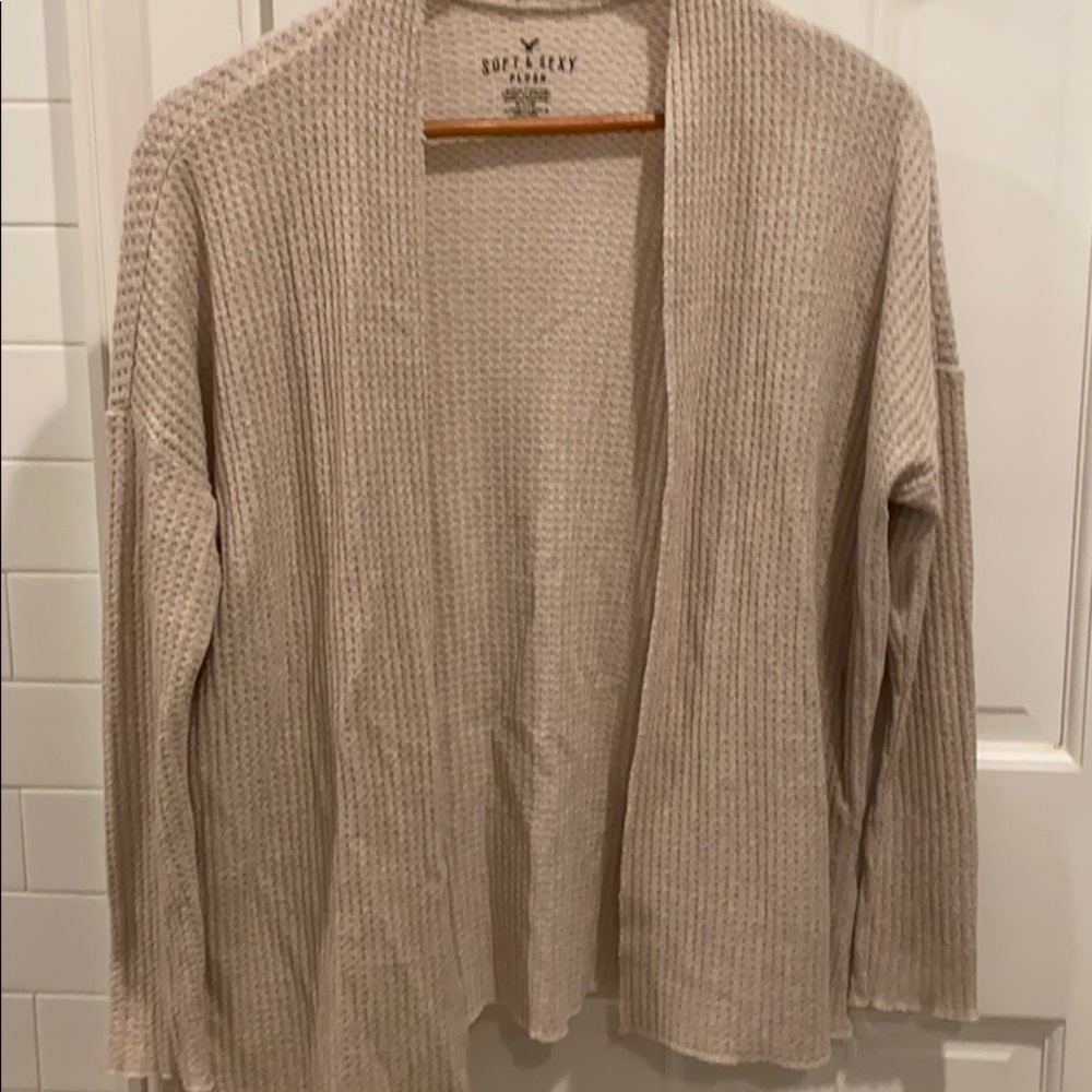Cardigan sweater